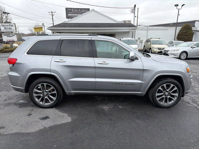 Used 2017 Jeep Grand Cherokee Overland image 7