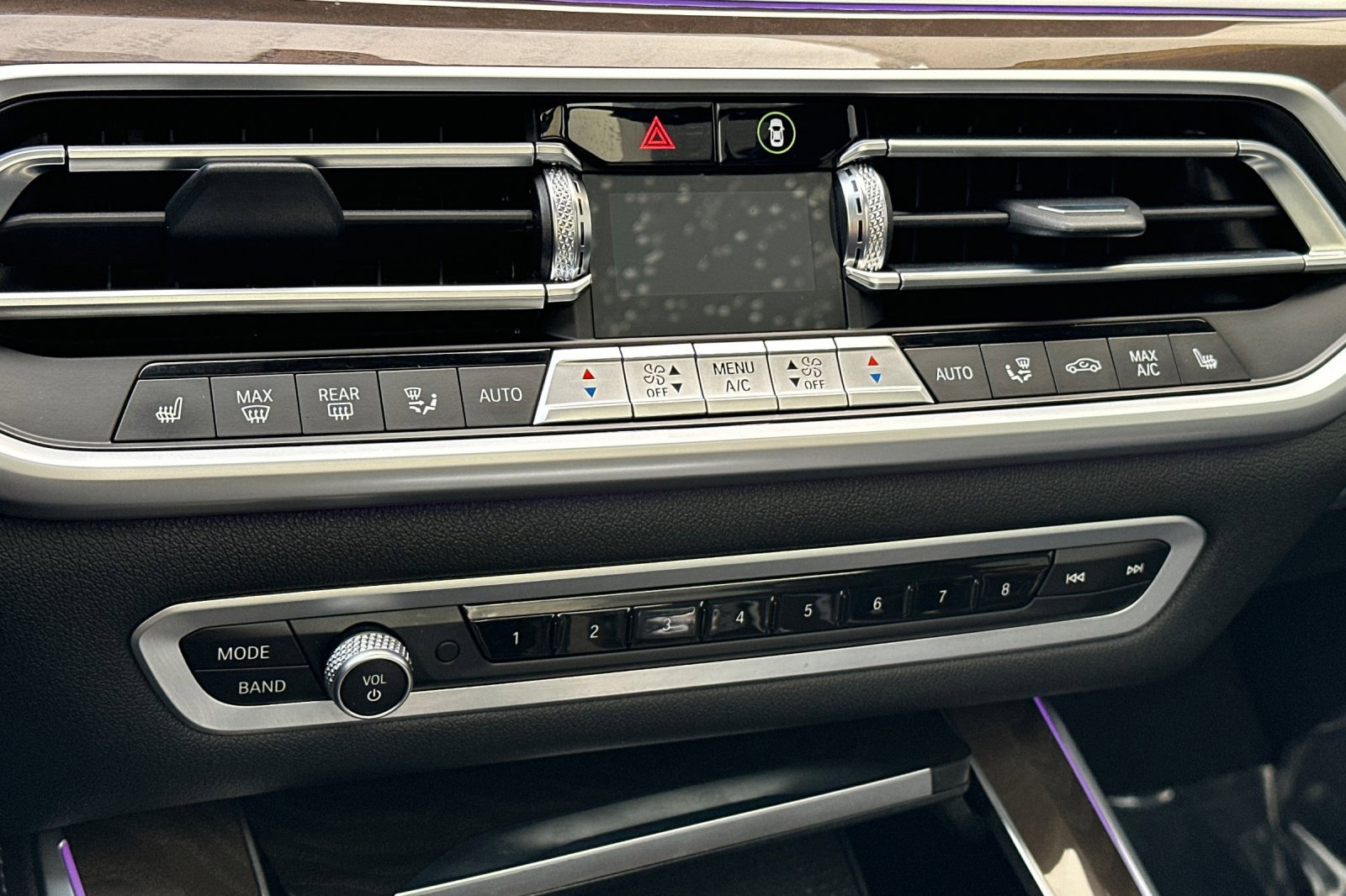 Used 2022 BMW X5 xDrive40i w/ Climate Comfort Package image 23