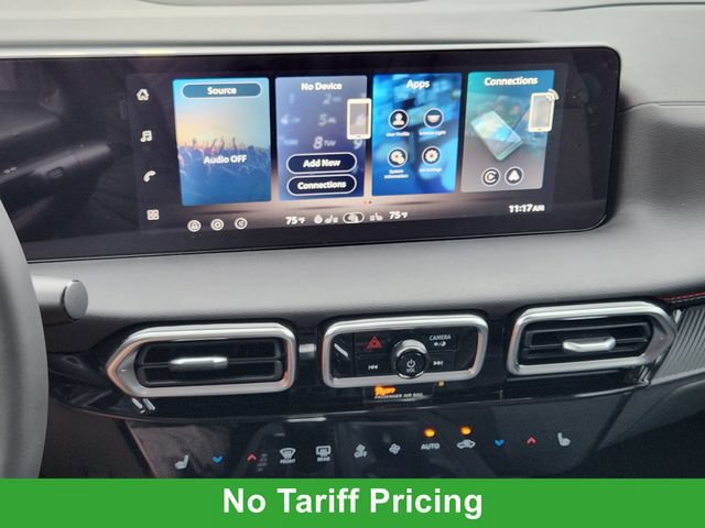 New 2026 Nissan Sentra SR FWD image 13