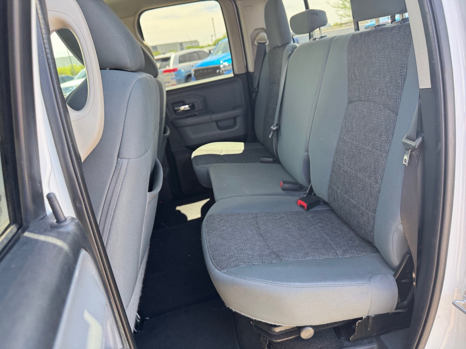 Used 2017 RAM 1500 Classic SLT RWD image 27