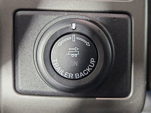 Used 2021 Ford Expedition XLT image 28