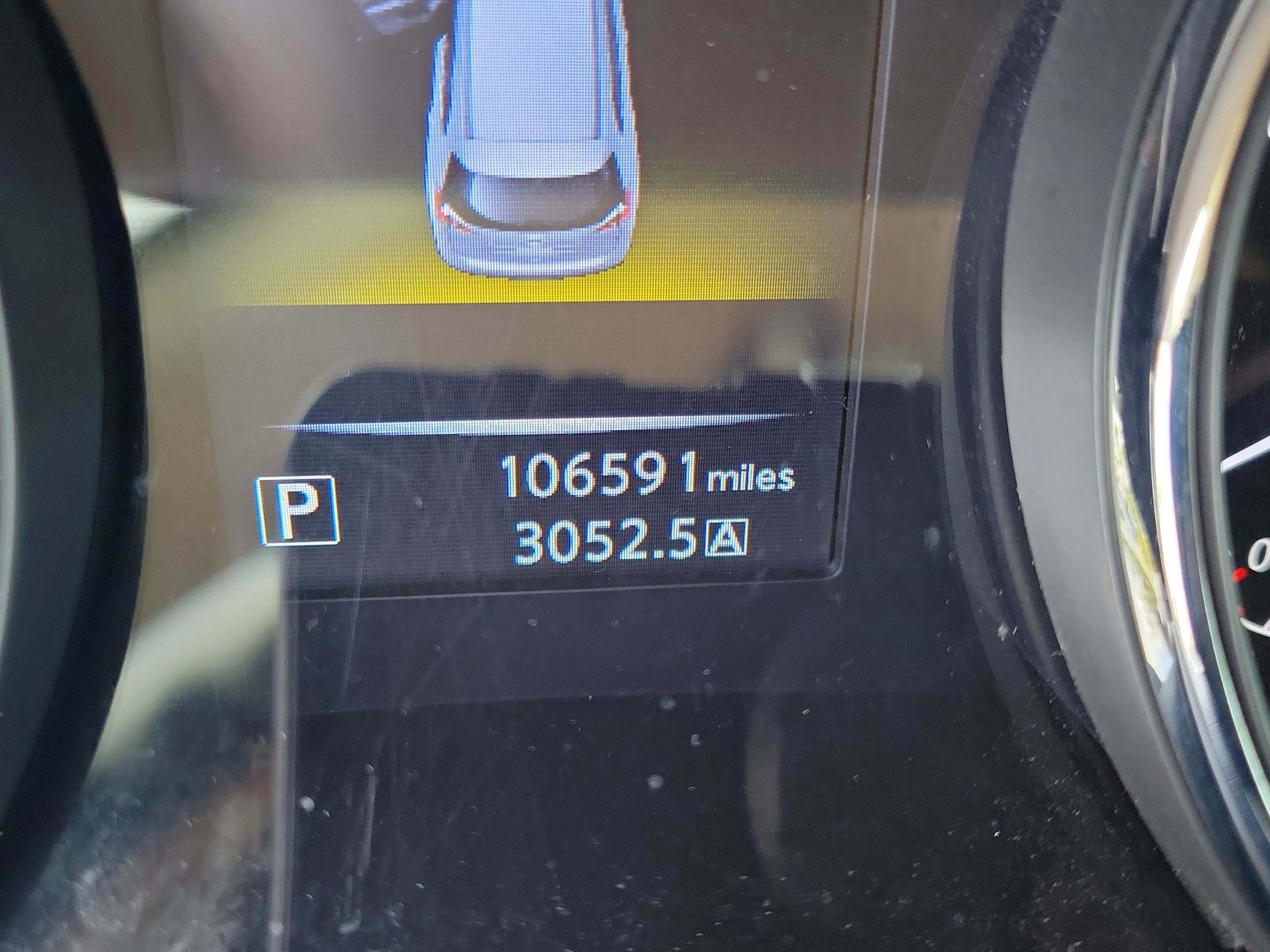 Used 2015 Nissan Rogue S w/ S Family Package image 18