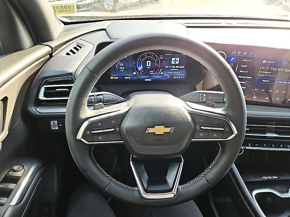 New 2026 Chevrolet Traverse LT AWD/4WD image 17