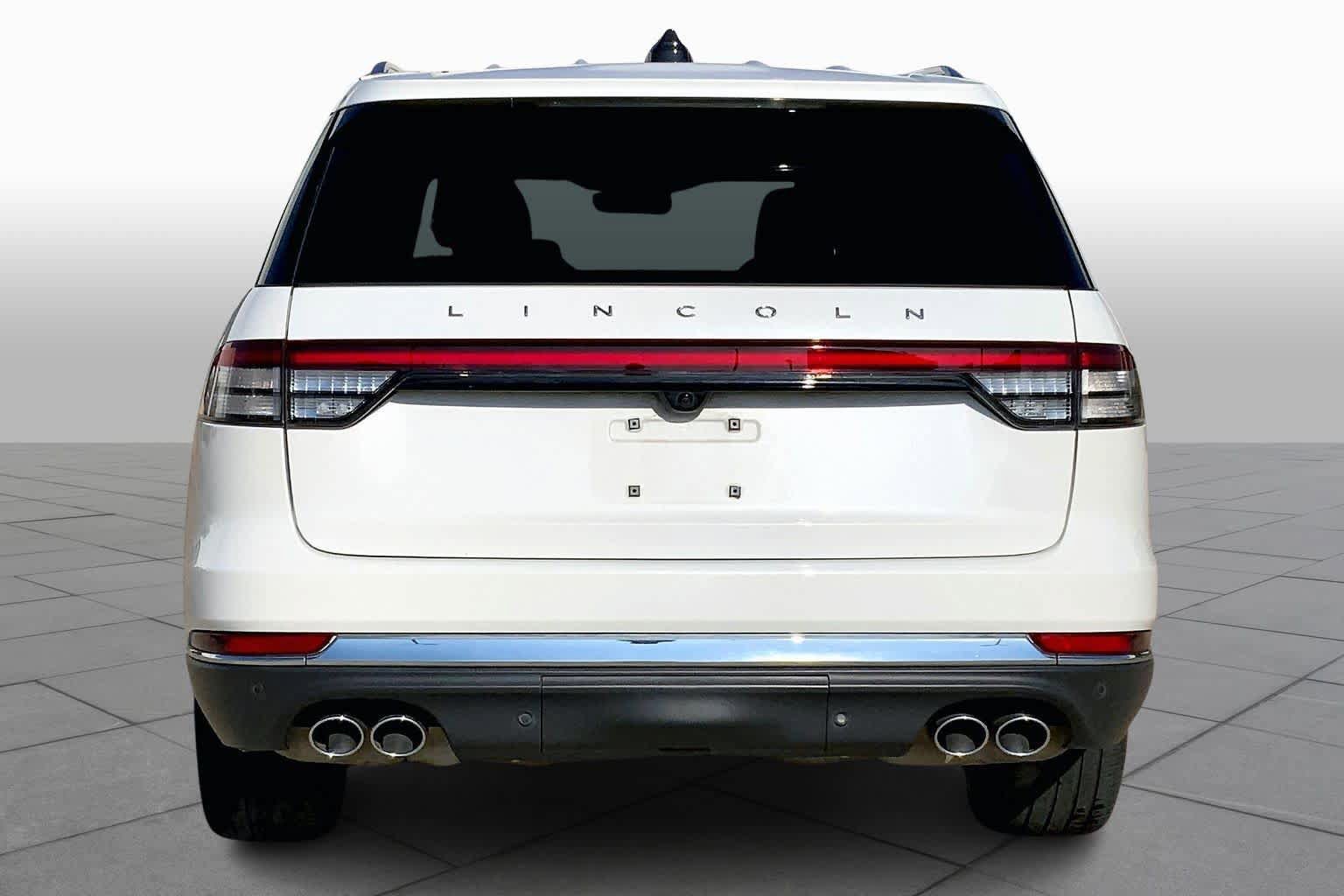 Used 2025 Lincoln Aviator Reserve w/ Illumination Package RWD image 5