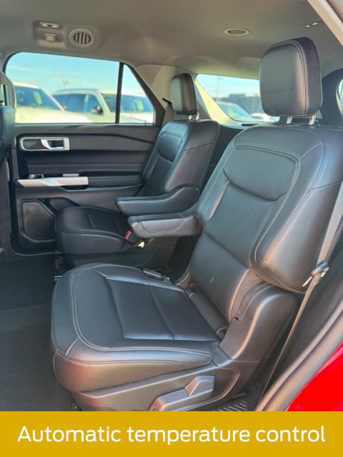 Used 2023 Ford Explorer XLT w/ Equipment Group 202A AWD/4WD image 25