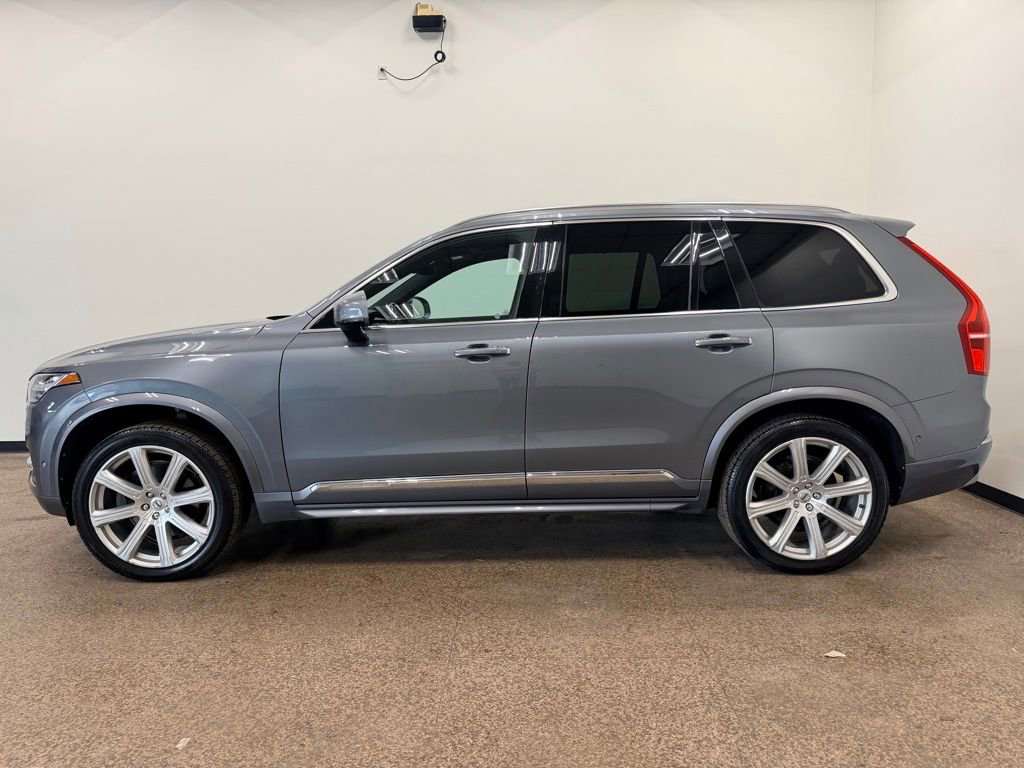 Used 2018 Volvo XC90 T6 Inscription w/ Convenience Package AWD/4WD image 2