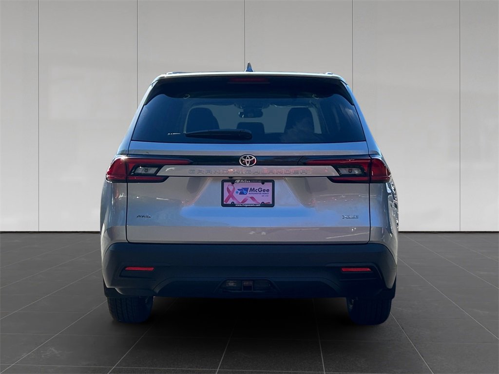 New 2026 Toyota Grand Highlander AWD image 4