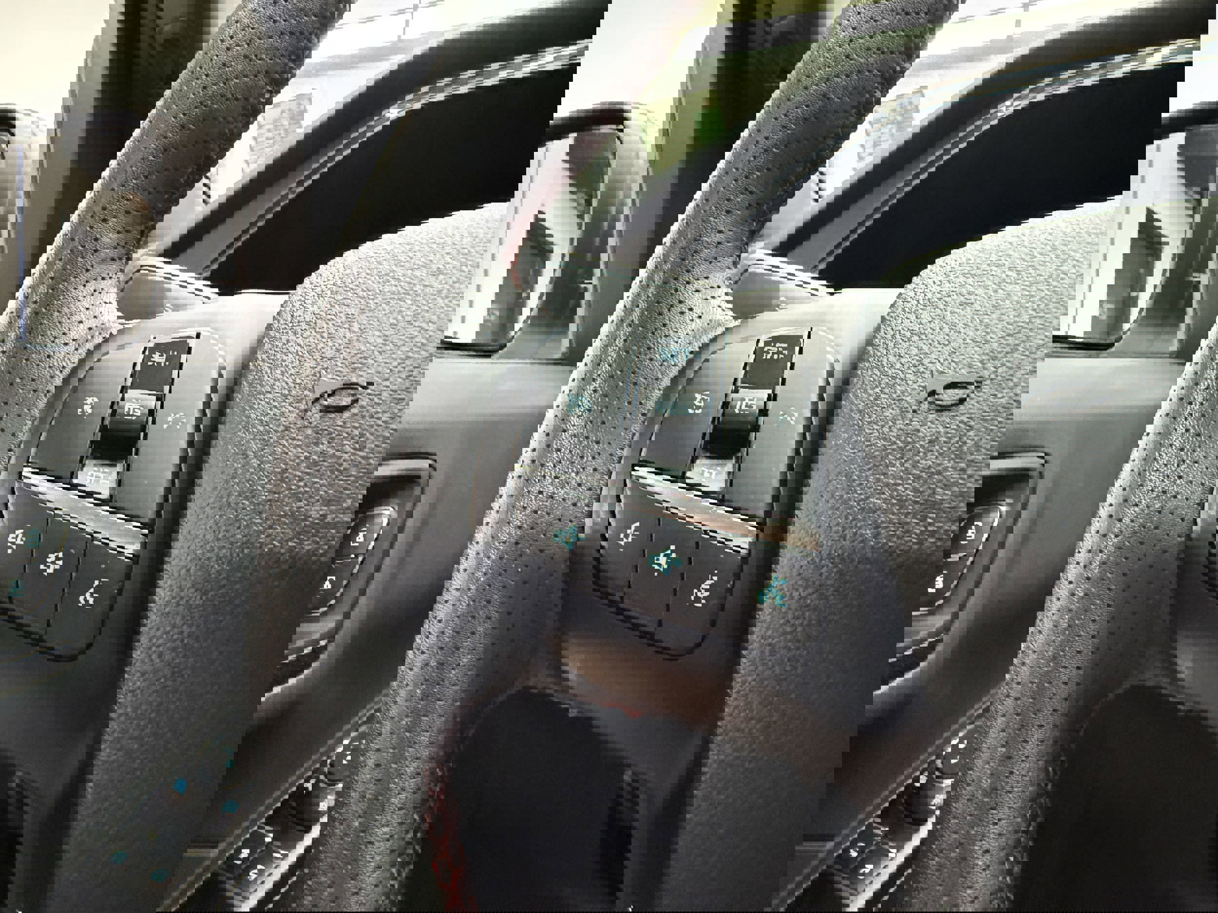 Used 2023 Ford Escape ST-Line image 15