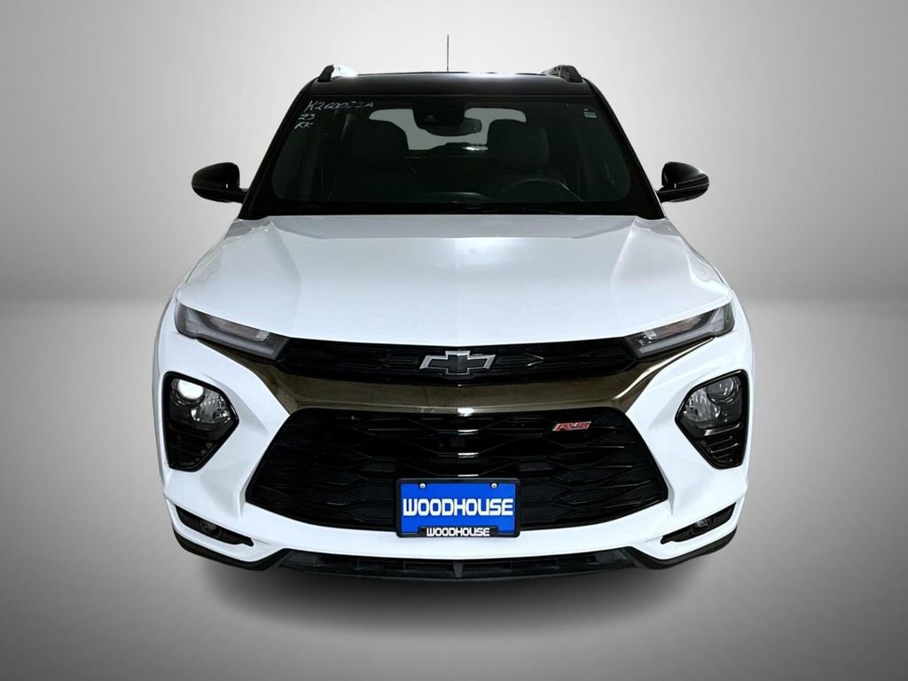 Certified 2023 Chevrolet TrailBlazer RS w/ Sun and Liftgate Package image 2