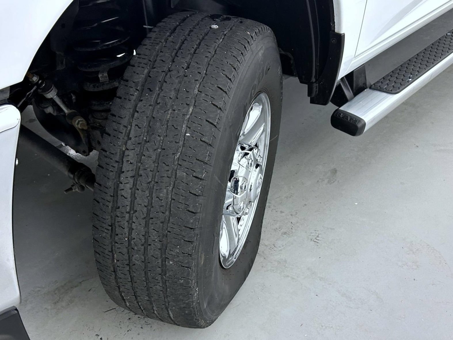 Certified 2024 RAM 3500 Tradesman w/ Chrome Appearance Group AWD/4WD image 23