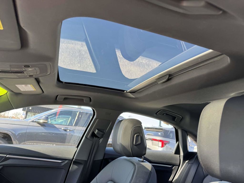 Used 2024 Audi A3 2.0T Premium image 25