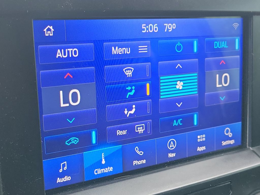 Used 2020 Ford F150 Lariat RWD image 33