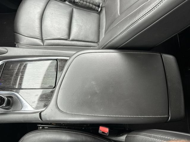 Used 2020 Buick Enclave Avenir w/ Avenir Technology Package FWD image 25
