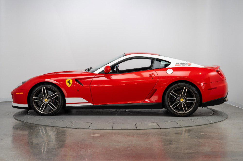 Used 2011 Ferrari 599 GTB Fiorano image 9