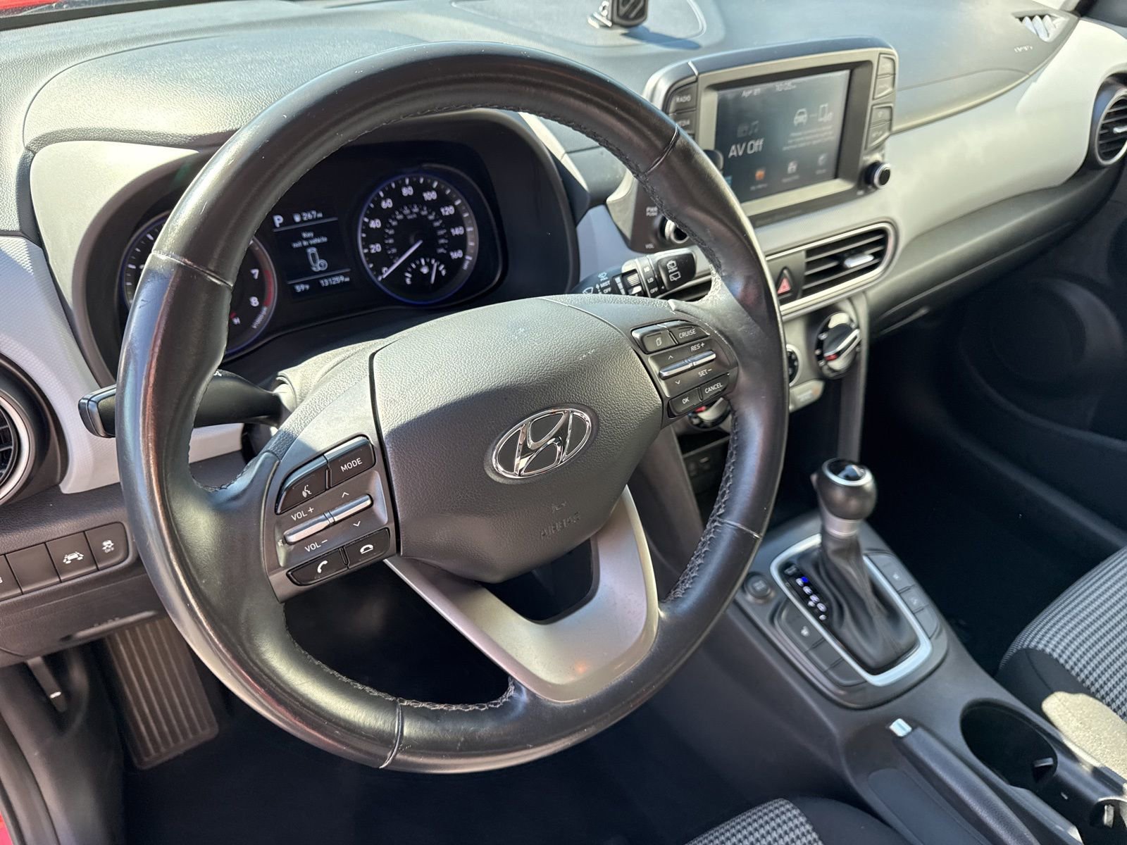 Used 2020 Hyundai Kona SEL FWD image 19