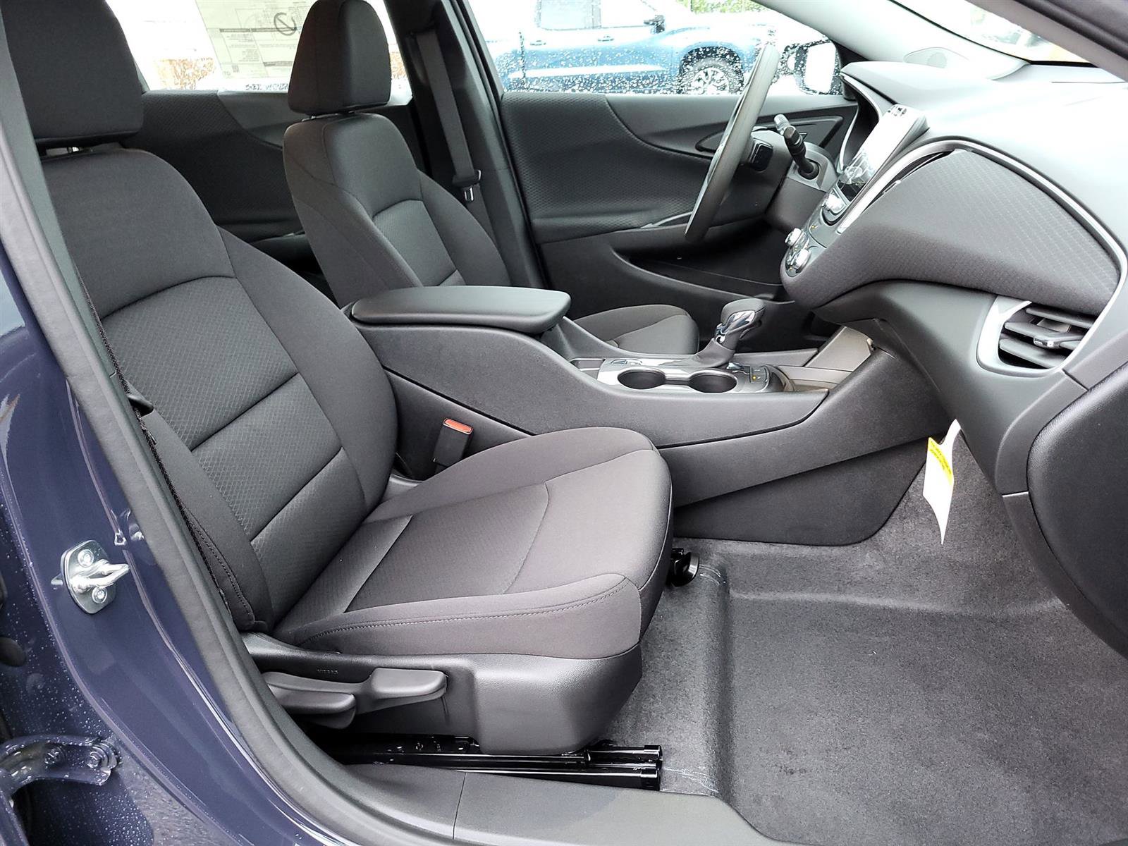 New 2025 Chevrolet Malibu LS w/ LPO, Floor Liner Package image 25