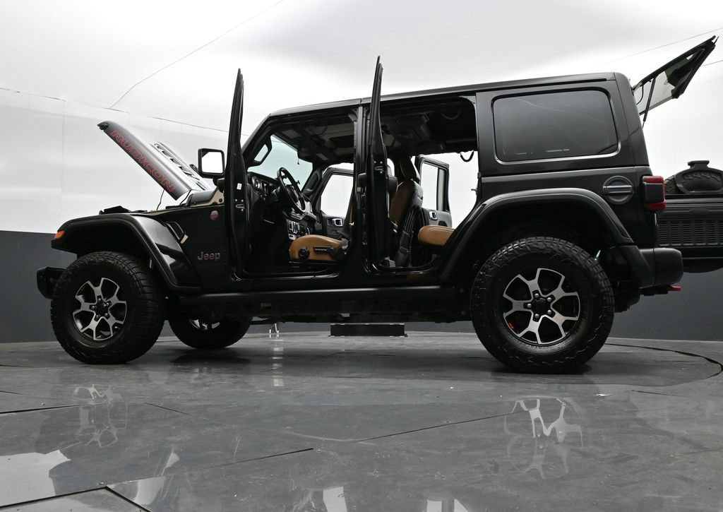 Used 2021 Jeep Wrangler Unlimited Rubicon AWD/4WD image 36