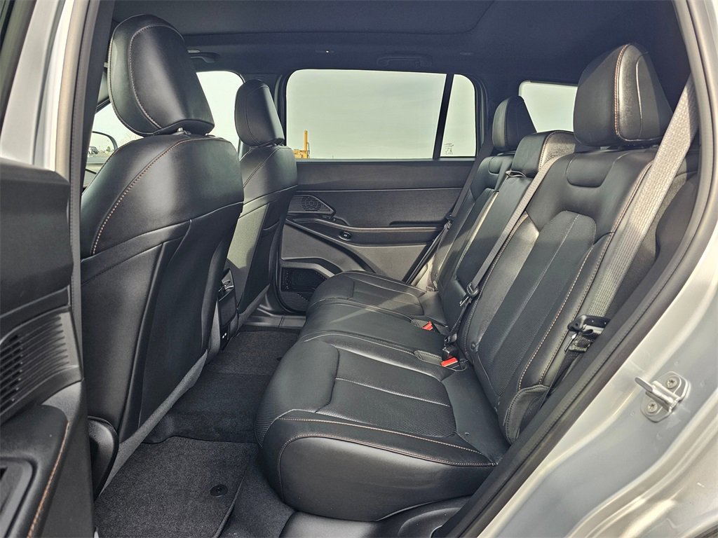 New 2026 Jeep Cherokee Laredo image 13