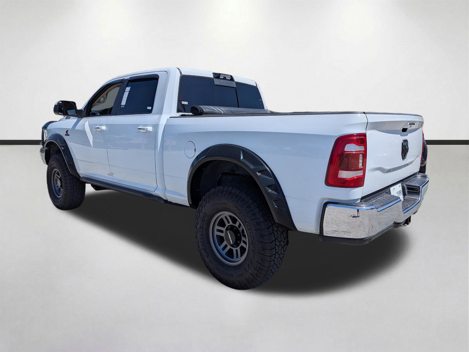 Used 2022 RAM 2500 Laramie AWD/4WD image 6