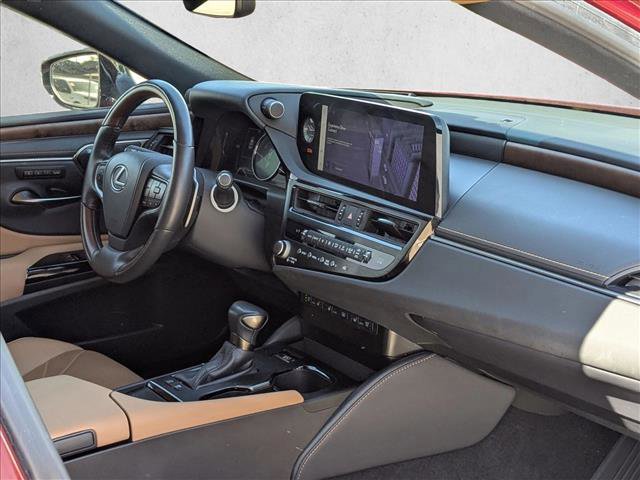 Used 2023 Lexus ES 300h Ultra Luxury w/ Accessory Package (Z2) image 23
