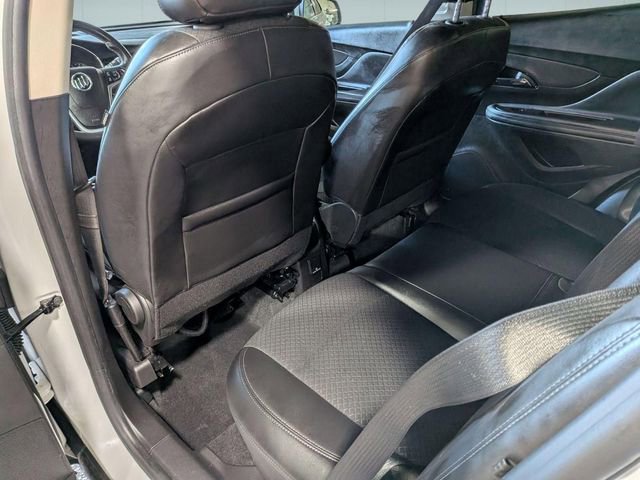 Used 2022 Buick Encore Preferred w/ Safety Package image 26