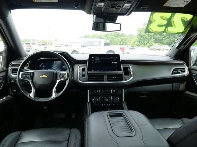 Used 2023 Chevrolet Tahoe LT w/ Luxury Package AWD/4WD image 18