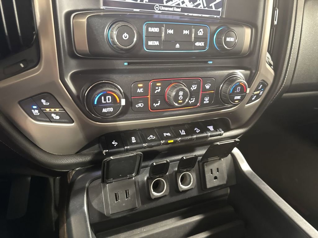 Used 2018 GMC Sierra 2500 Denali w/ Duramax Plus Package image 28