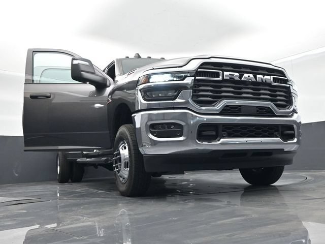 New 2026 RAM 3500 Tradesman AWD/4WD image 68