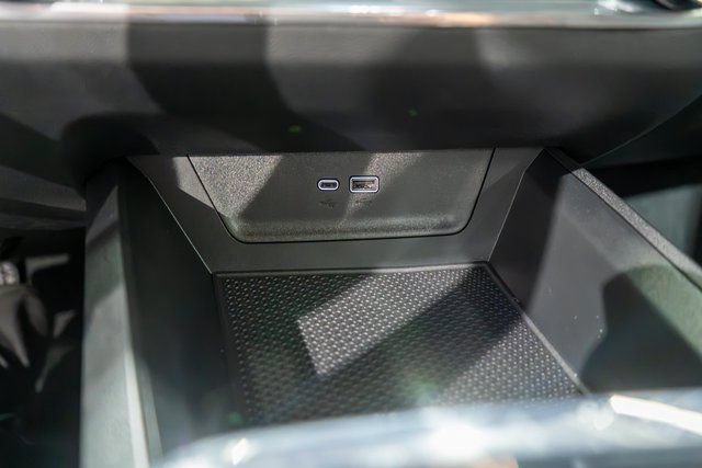 New 2026 Chevrolet Equinox RS AWD/4WD image 24