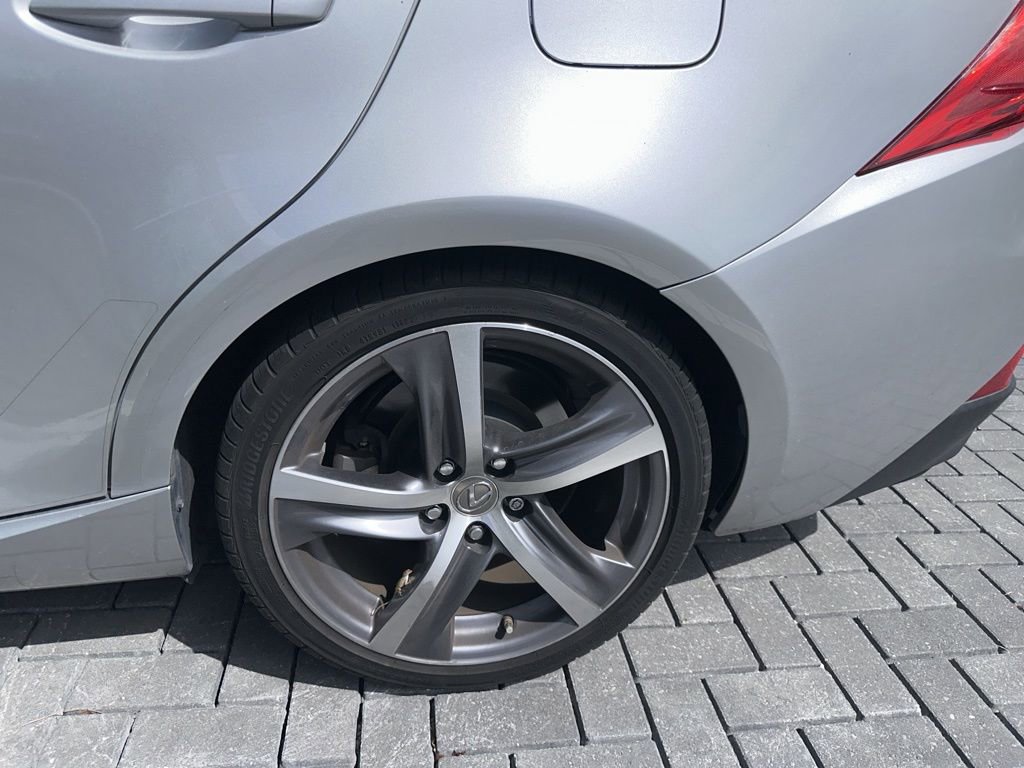 Used 2017 Lexus IS 200t 200t w/ Navigation System Package image 24