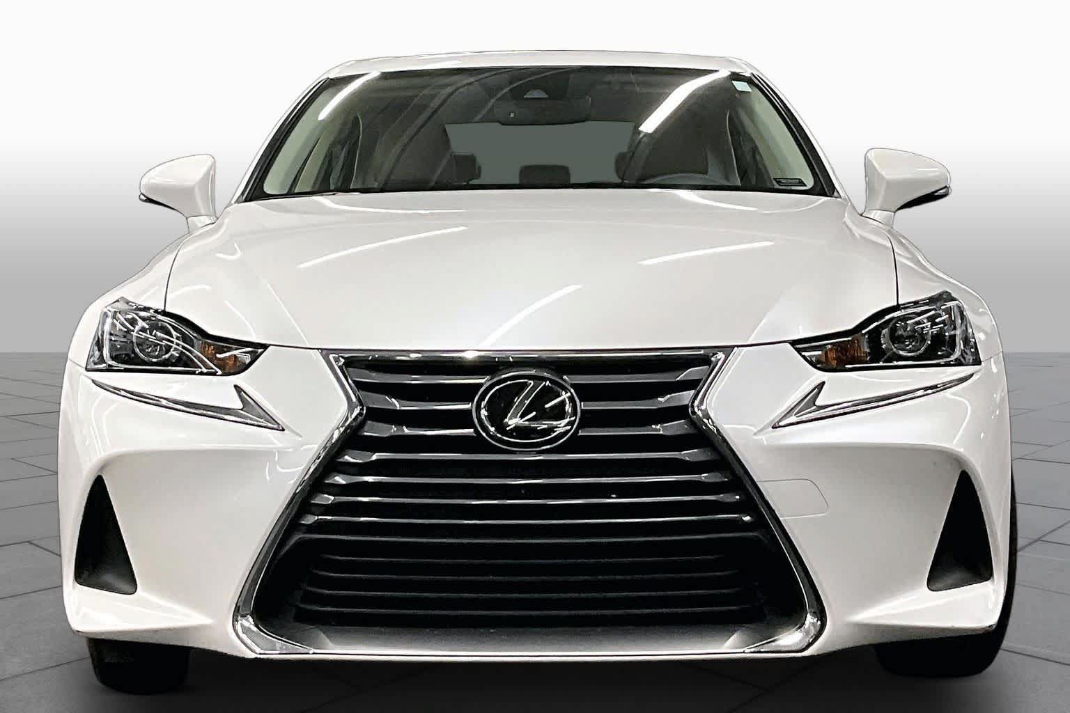 Used 2018 Lexus IS 300 w/ Accessory Package 2 RWD image 3