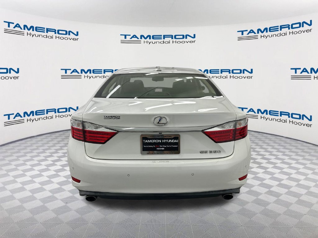 Used 2014 Lexus ES 350 w/ Luxury Package FWD image 4