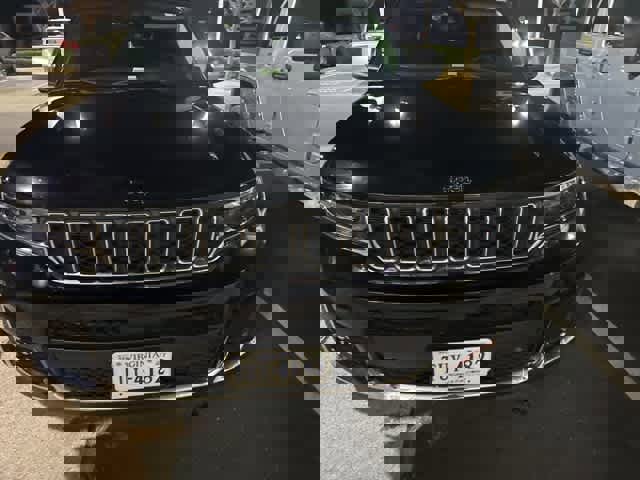 Used 2021 Jeep Grand Cherokee L Laredo w/ Luxury Tech Group I image 15