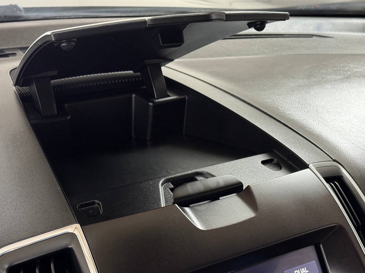 Used 2019 Ford Edge Titanium w/ Equipment Group 301A FWD image 51
