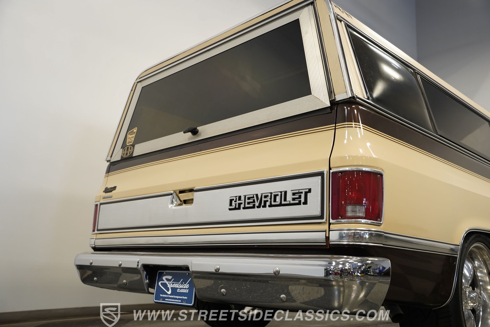 Used 1987 Chevrolet Silverado 1500 1500 RWD image 32