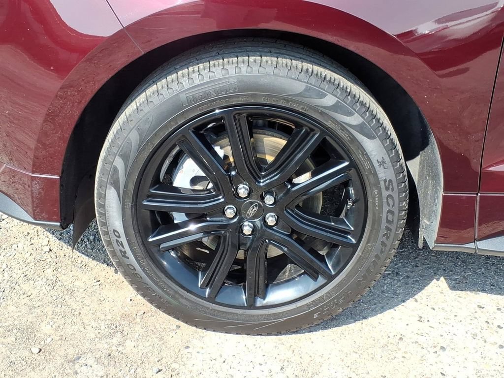 Used 2024 Ford Edge ST-Line AWD/4WD image 9
