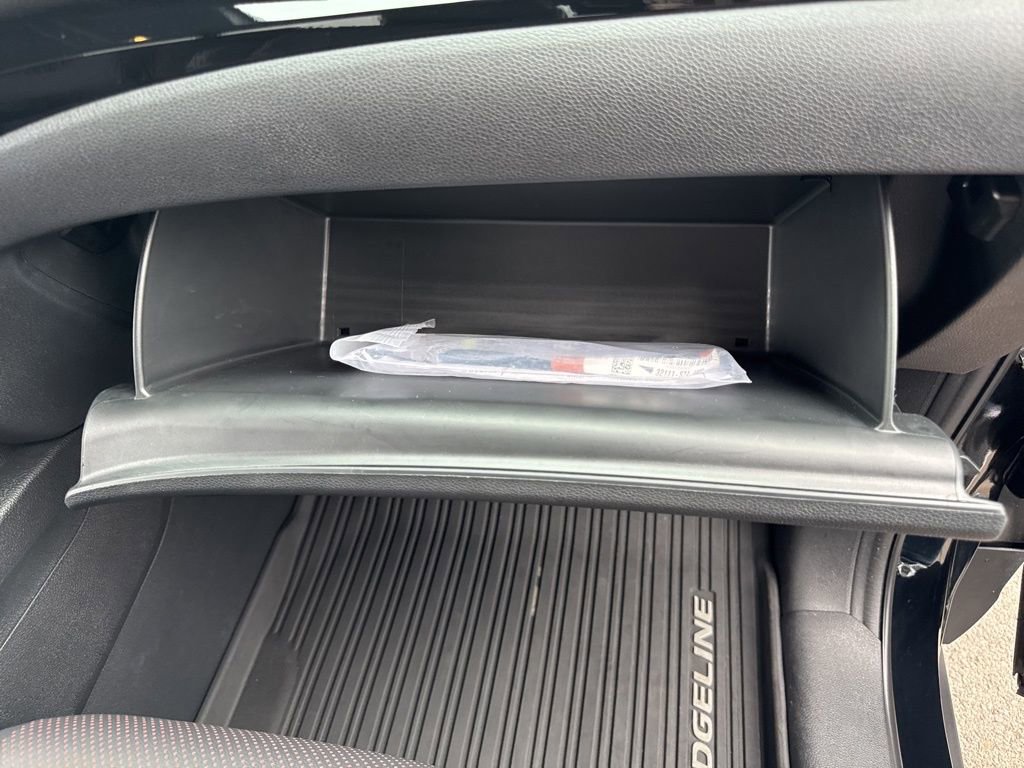 Used 2021 Honda Ridgeline Black Edition image 14