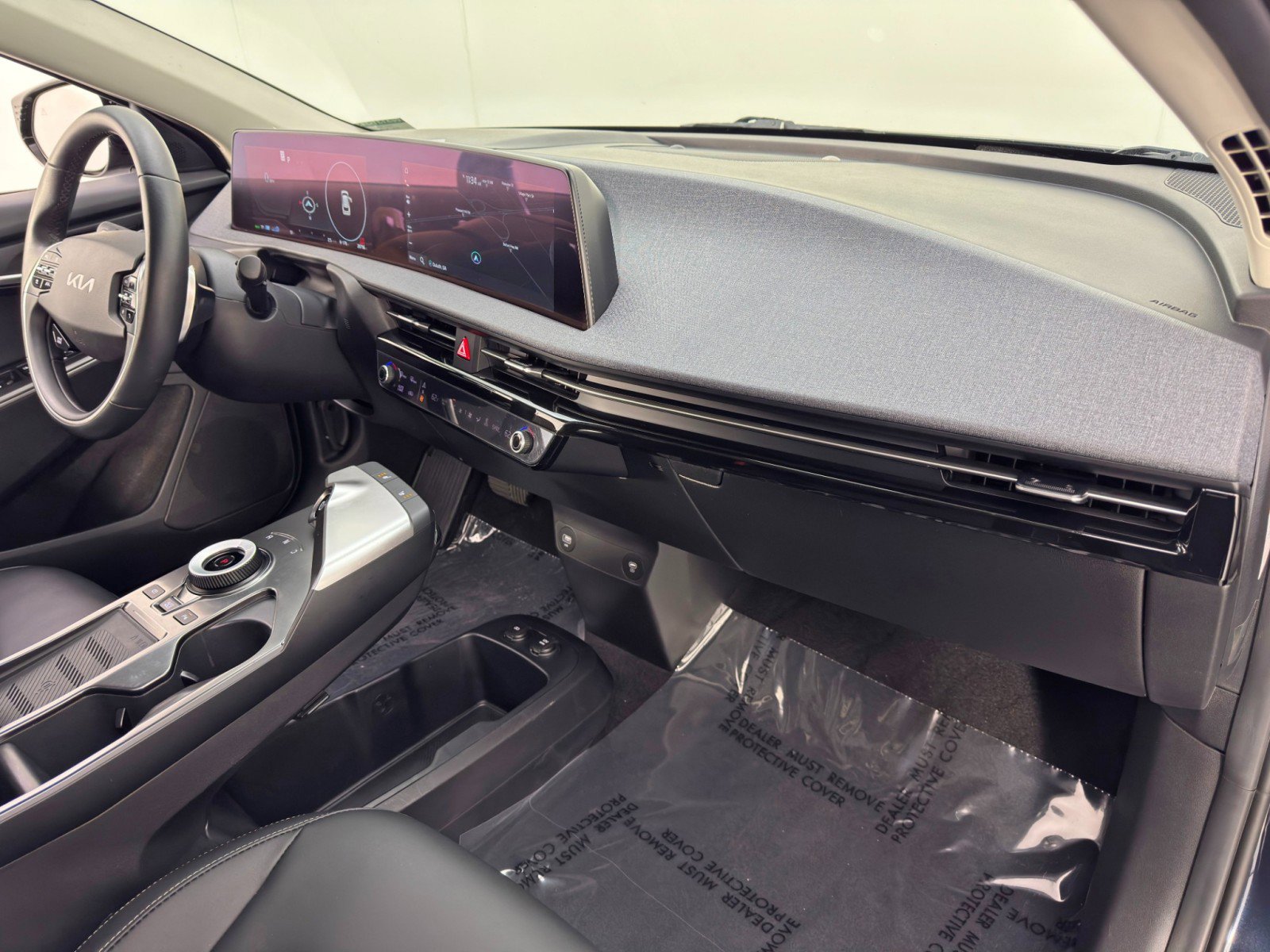 Used 2022 Kia EV6 Light image 13