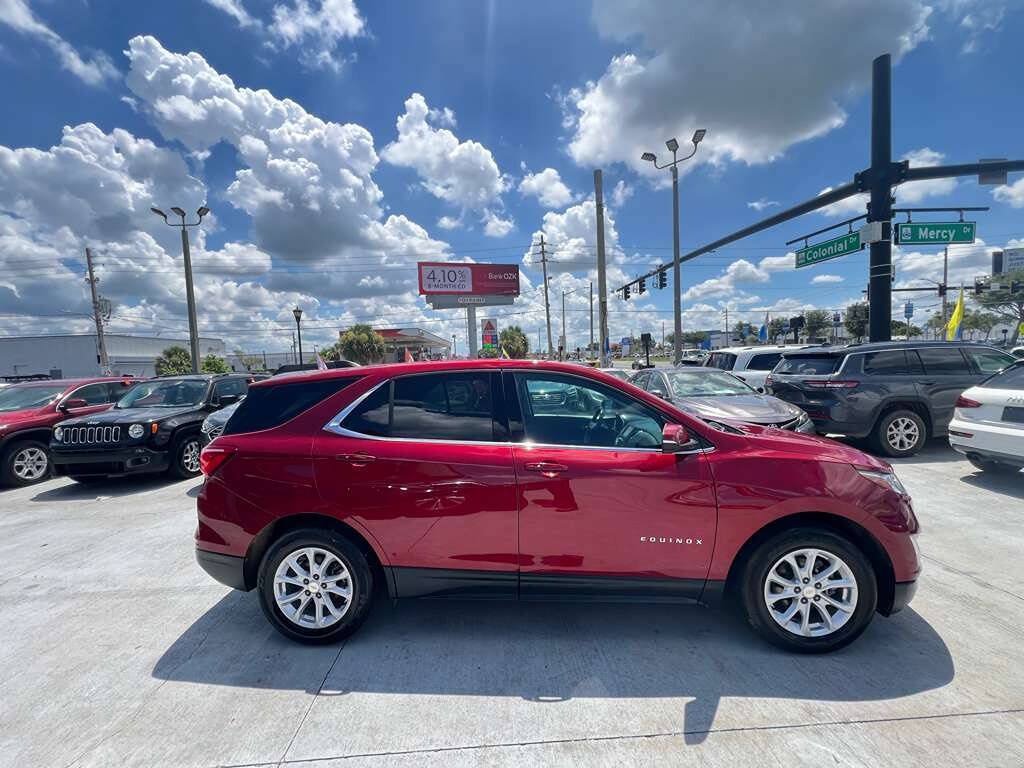Used 2019 Chevrolet Equinox LT FWD image 2