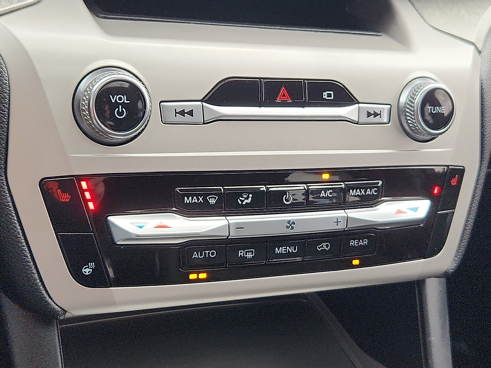 Used 2022 Ford Explorer Timberline AWD/4WD image 18