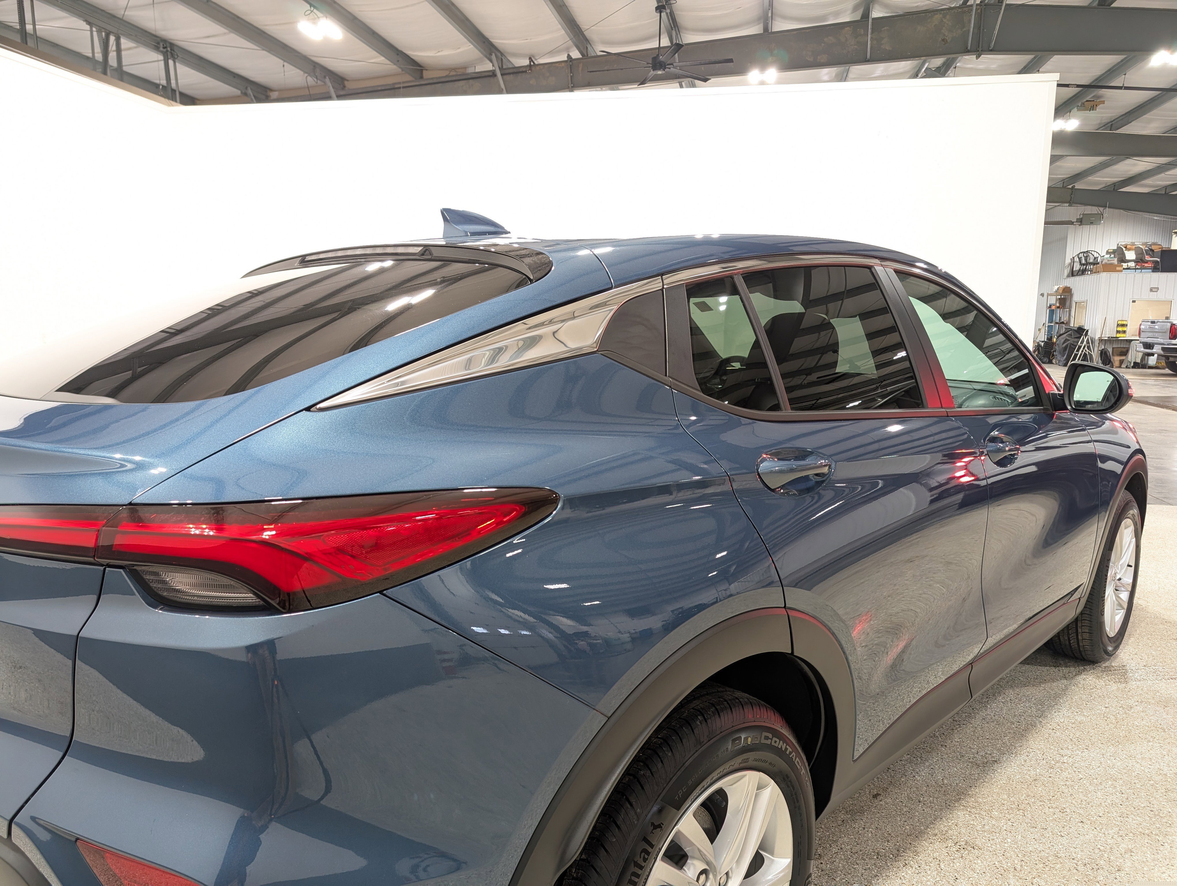 Used 2024 Buick Envista Preferred w/ Convenience I Package image 3