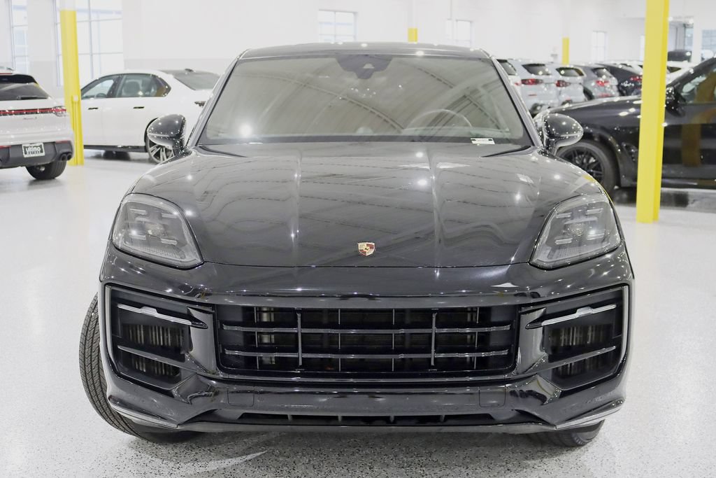 Used 2024 Porsche Cayenne Coupe AWD/4WD image 8