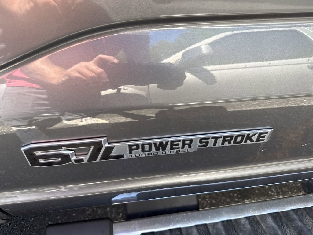 Used 2025 Ford F350 Lariat w/ Chrome Package AWD/4WD image 8