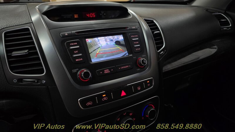 Used 2014 Kia Sorento LX FWD image 20