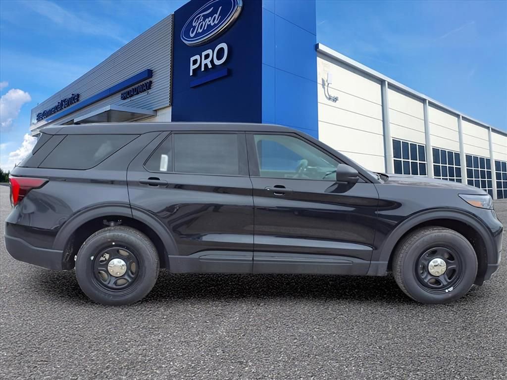 New 2025 Ford Explorer 4WD Police Interceptor image 2