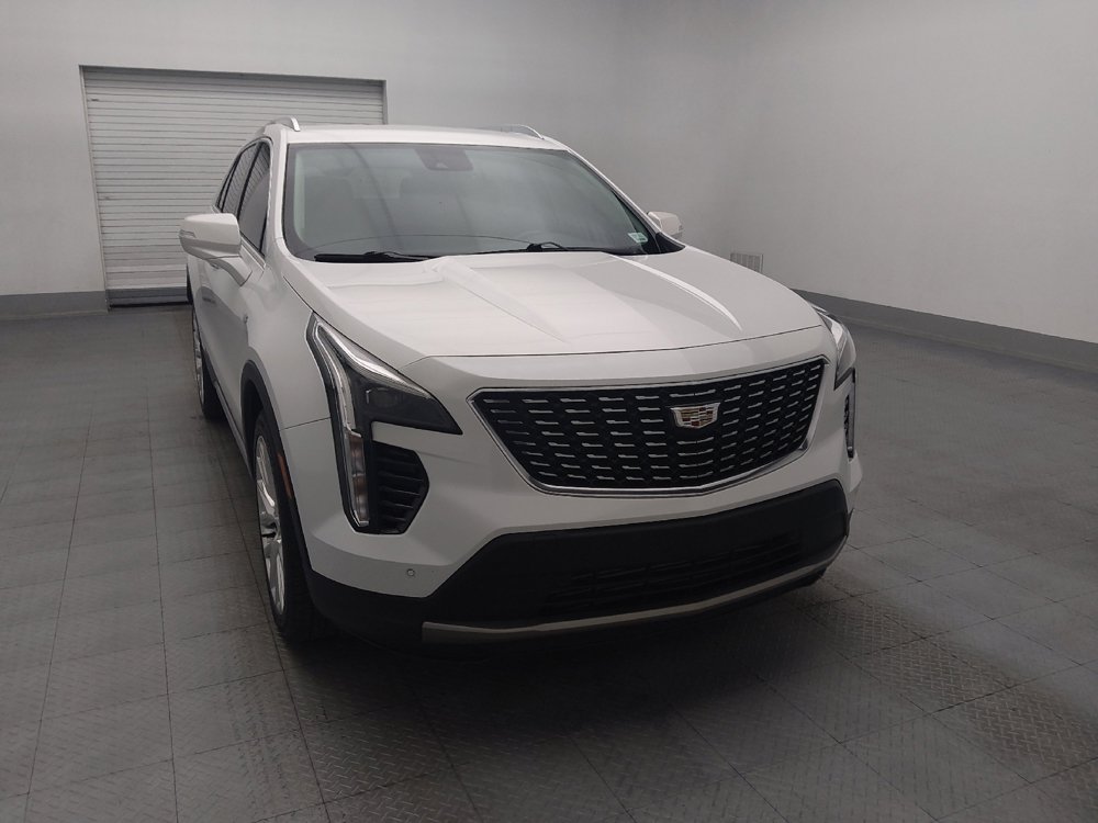 Used 2021 Cadillac XT4 Premium Luxury w/ Cold Weather Package FWD image 14