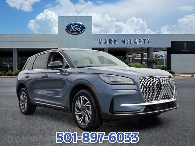 Certified 2025 Lincoln Corsair AWD w/ Equipment Group 101A image 7