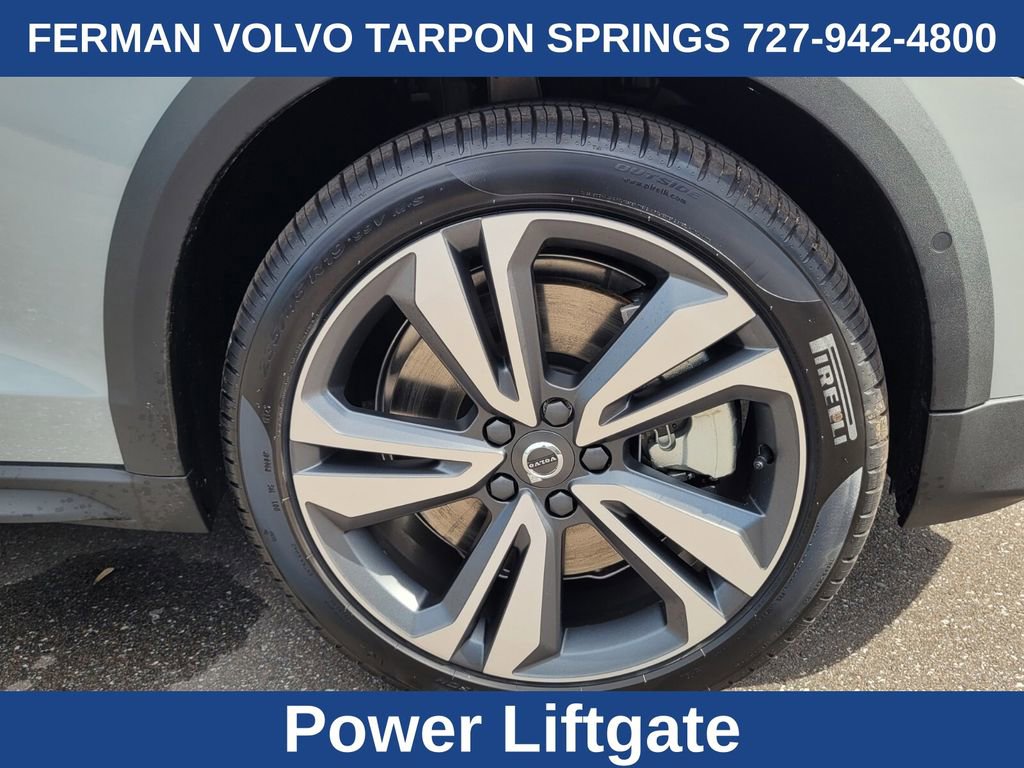 New 2026 Volvo V60 B5 Cross Country Plus w/ Protection Package Premier image 13