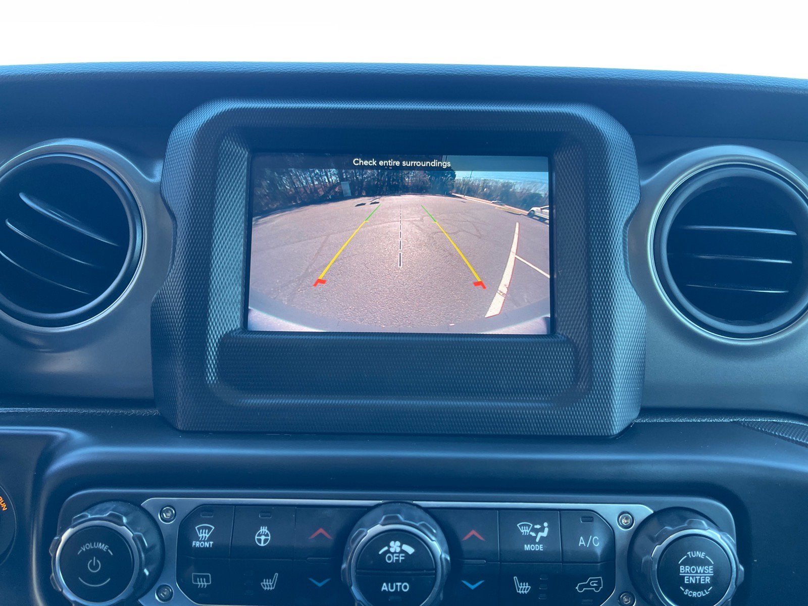 Used 2022 Jeep Wrangler Unlimited Sport image 6