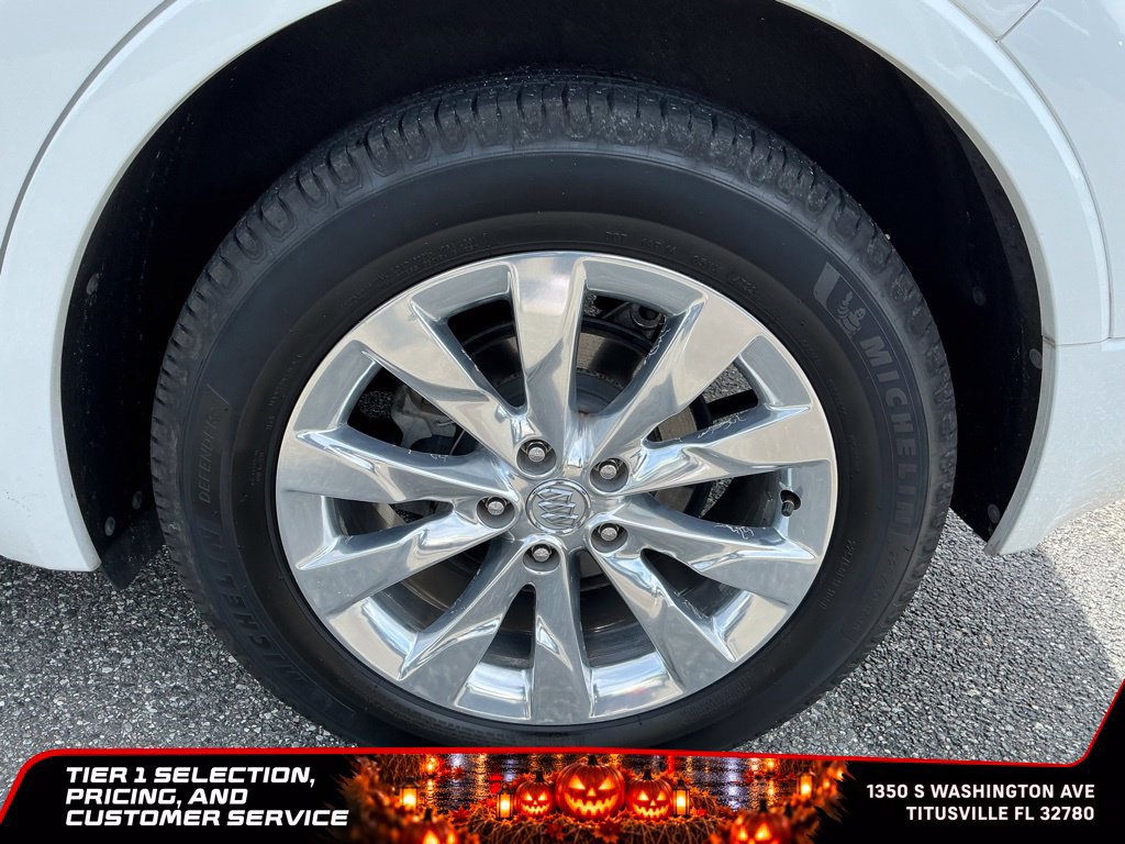 Certified 2018 Buick Envision Essence w/ LPO, Road Trip Package FWD image 16